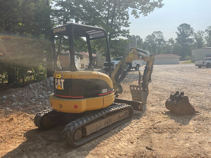 caterpillar-303cr-image-3