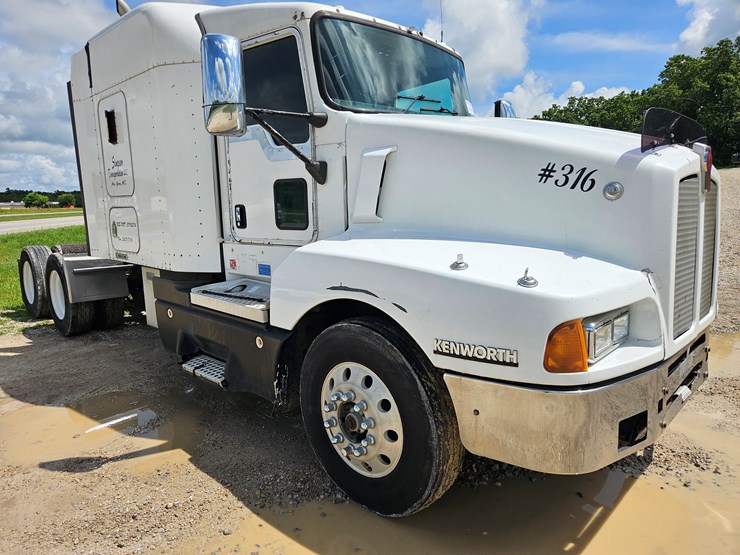 2005-kenworth-t600-image-41