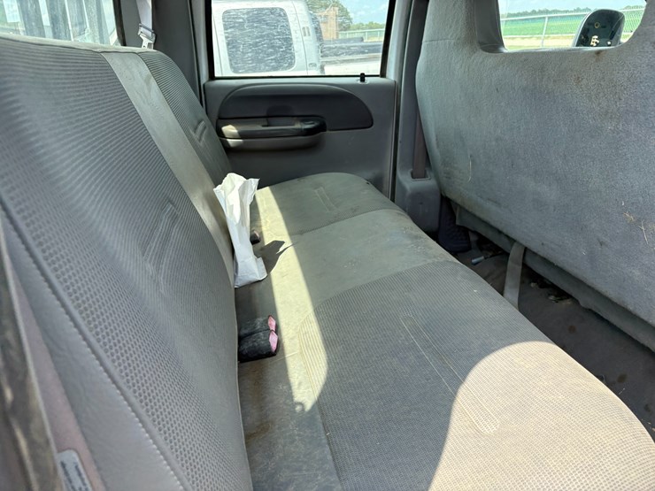 1999-ford-f350-image-17
