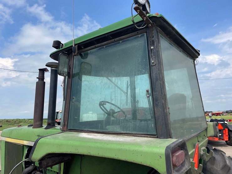 john-deere-4630-image-17