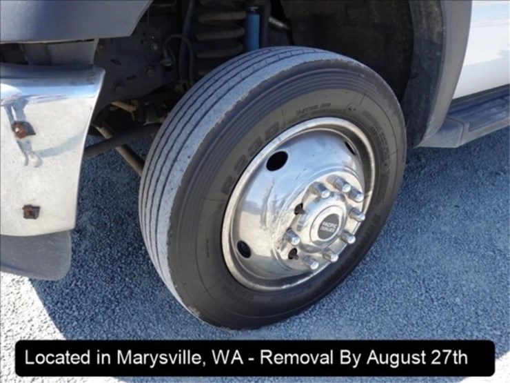 2014-ford-f550-image-18