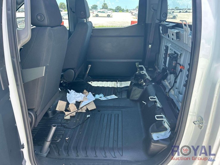 2021-chevrolet-silverado-1500-image-17