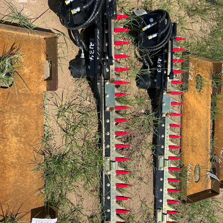 UNUSED FUTURE MINI EXCAVATOR HYD HEDGE TRIMMER
