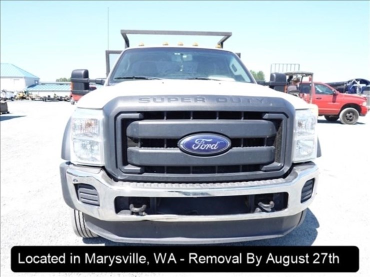 2014-ford-f550-image-17