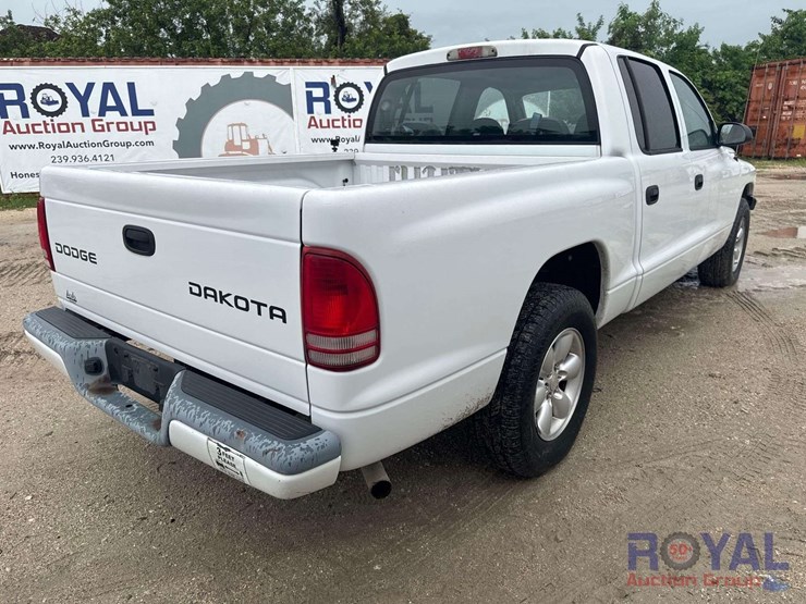 2004-dodge-dakota-image-3