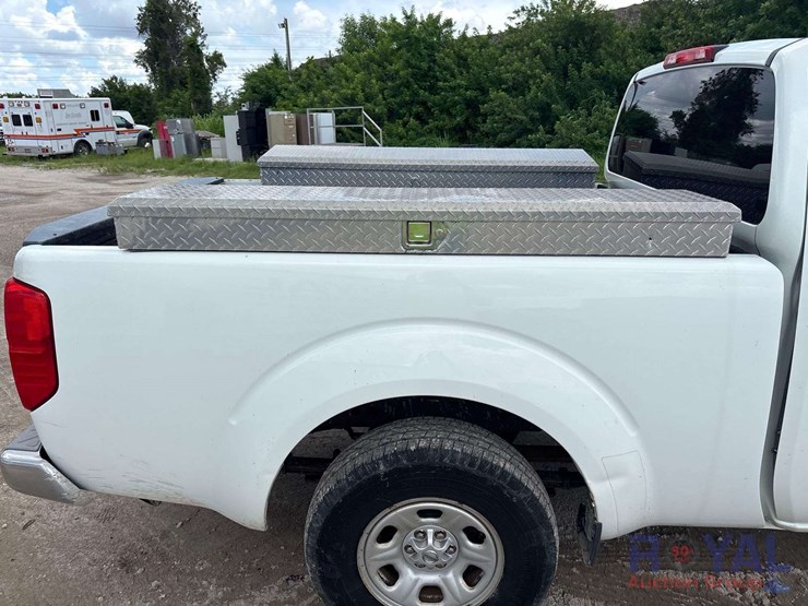 2014-nissan-frontier-image-20