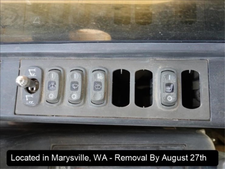 2011-caterpillar-345d-image-32
