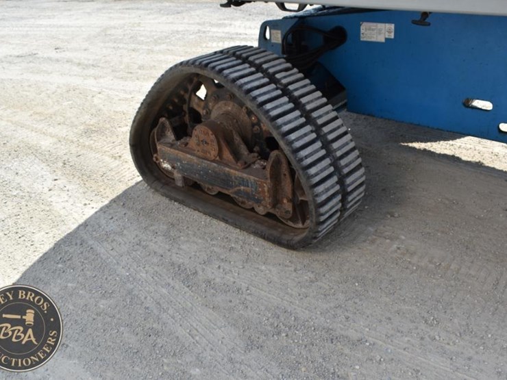 2014-genie-s65-trax-image-31