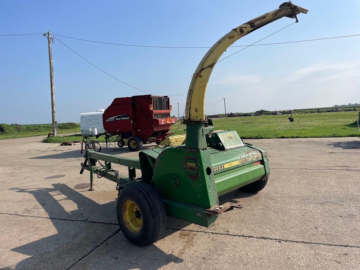 john-deere-3970-image-4