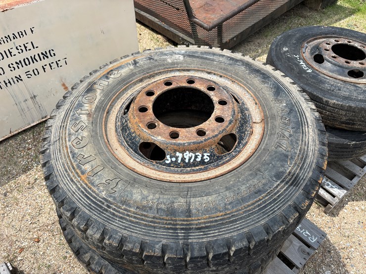 #79735-•-qty-4,-9.00r20,-10-lug-tires-and-rims-image-3