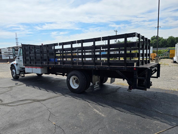 2012-international-durastar-4300-image-16