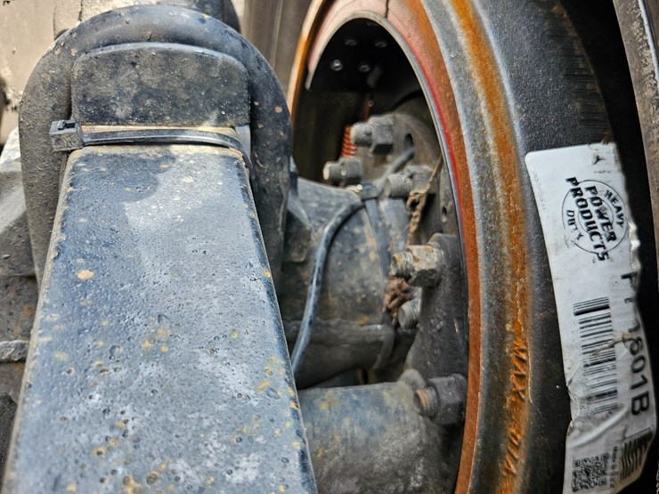 2015-peterbilt-389-image-98