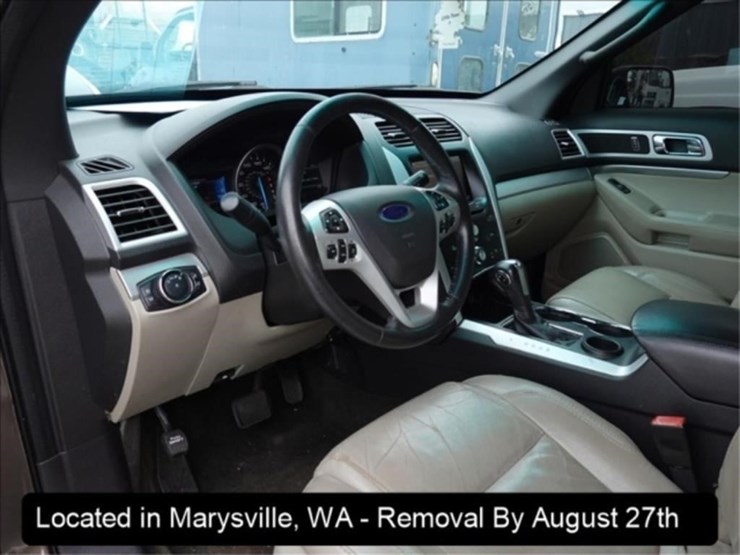 2015-ford-explorer-image-5