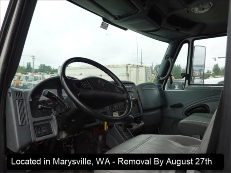2003-international-durastar-4300-image-19