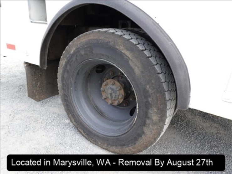2008-international-durastar-4300-image-5