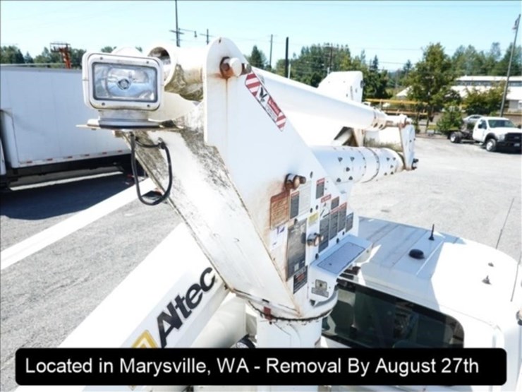2009-international-durastar-4300-image-34