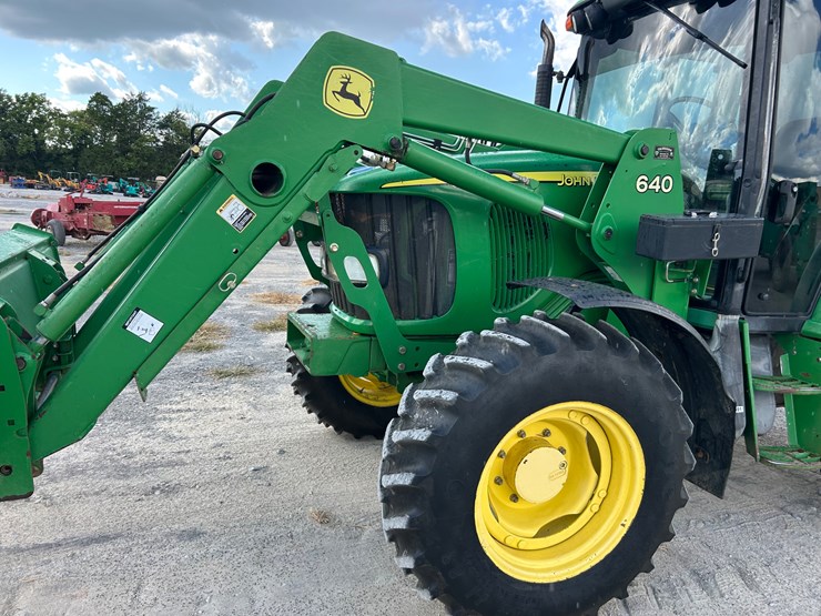 john-deere-6420-image-10