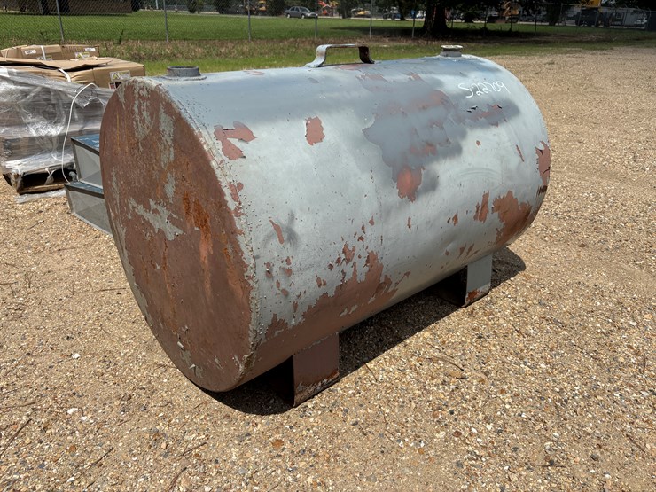 #22709-•-fuel-tank-image-2