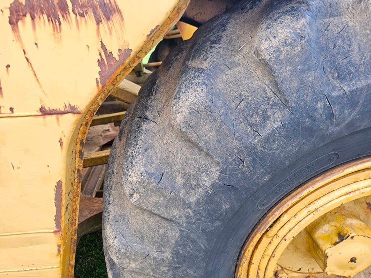 1979-caterpillar-613b-image-32