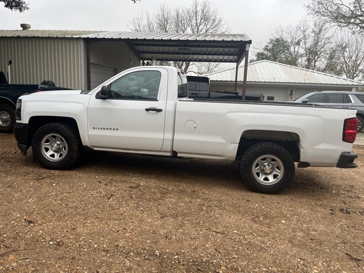 2016-chevrolet-silverado-image-6