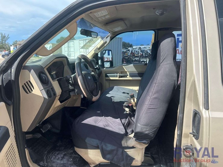 2008-ford-f250-xl-image-7