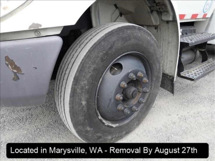 2008-international-durastar-4300-image-30