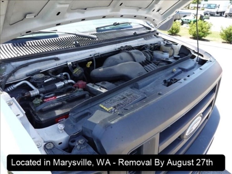 2010-ford-e150-image-18
