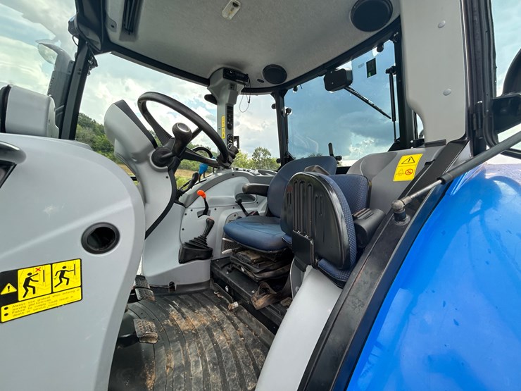 new-holland-powerstar-90-image-9