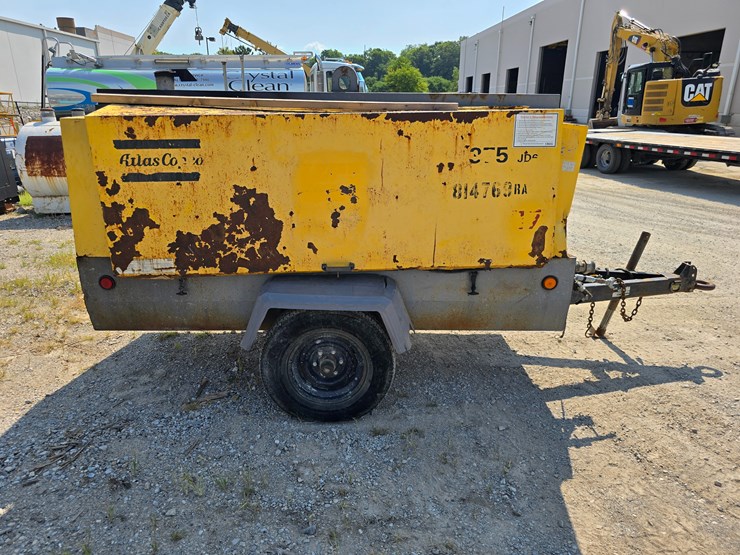 2010-atlas-copco-xas375-image-23