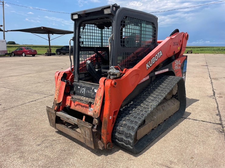 kubota-svl95-2s-image-2