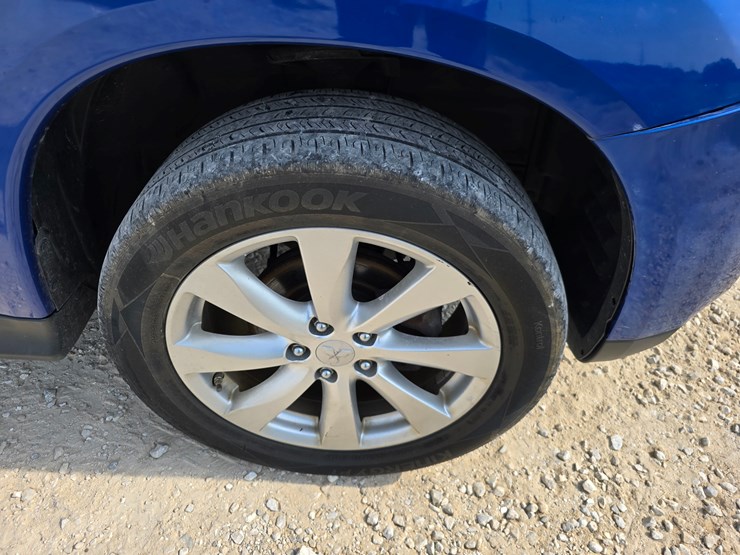 2015-mitsubishi-outlander-image-72