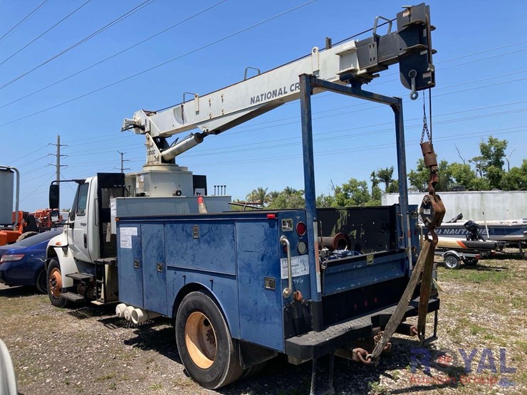2010-international-durastar-4400-image-4
