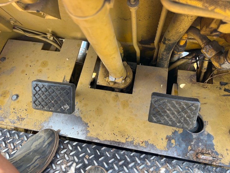 caterpillar-v50b-image-24