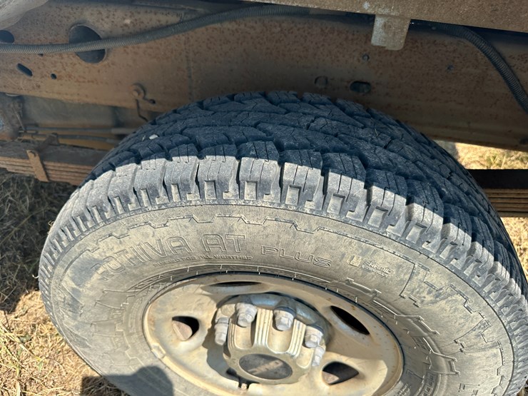 2002-chevrolet-2500-image-6