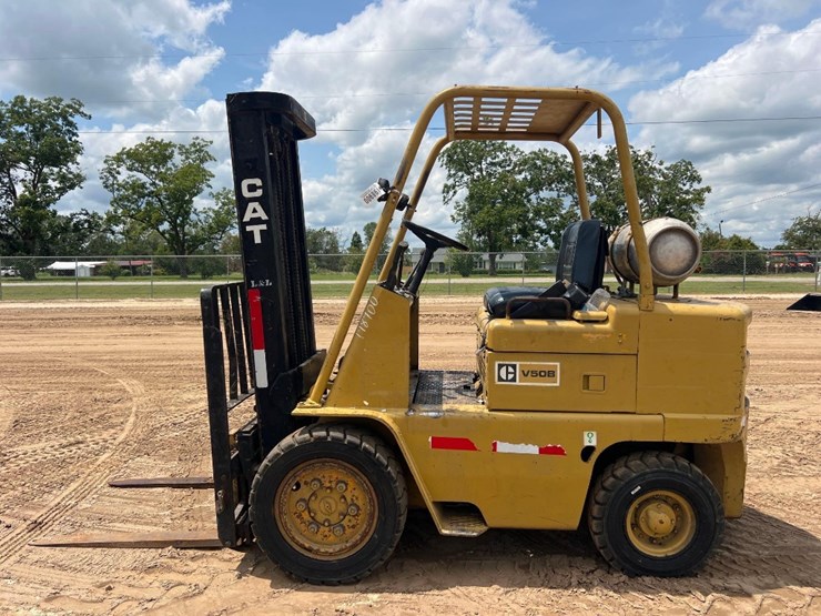 caterpillar-v50b-image-1
