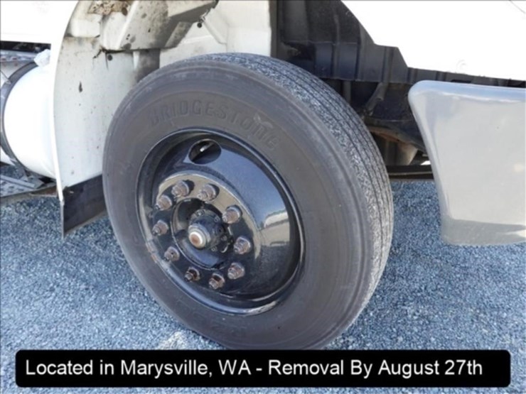 2009-international-durastar-4300-image-23