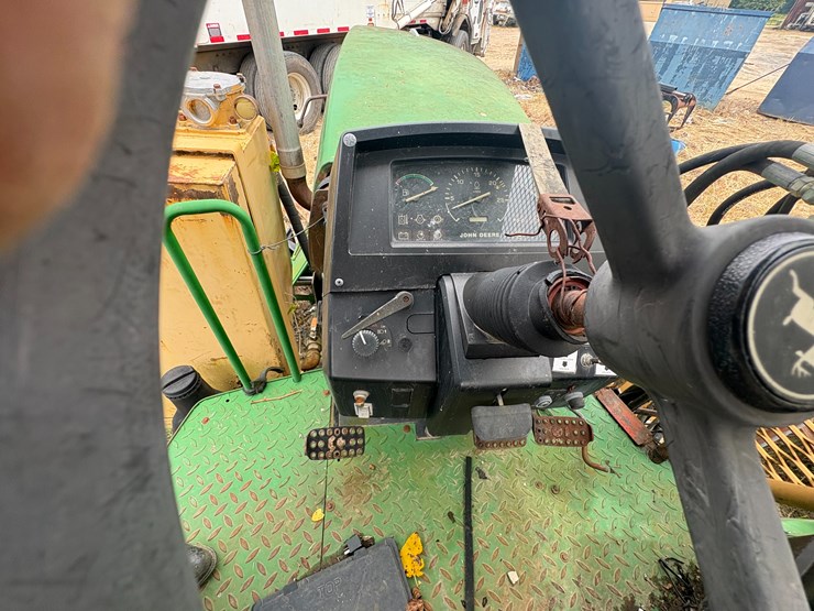 2000-john-deere-6310-image-53