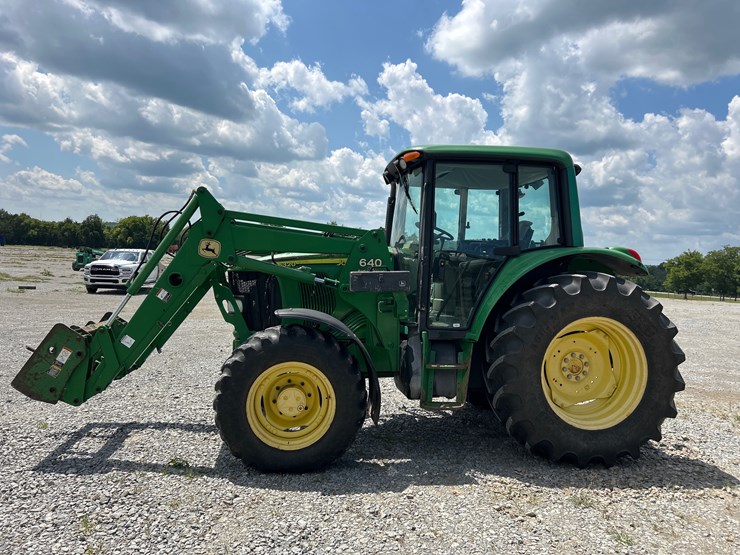 john-deere-6320-image-6