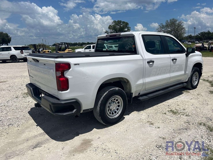 2021-chevrolet-silverado-1500-image-3