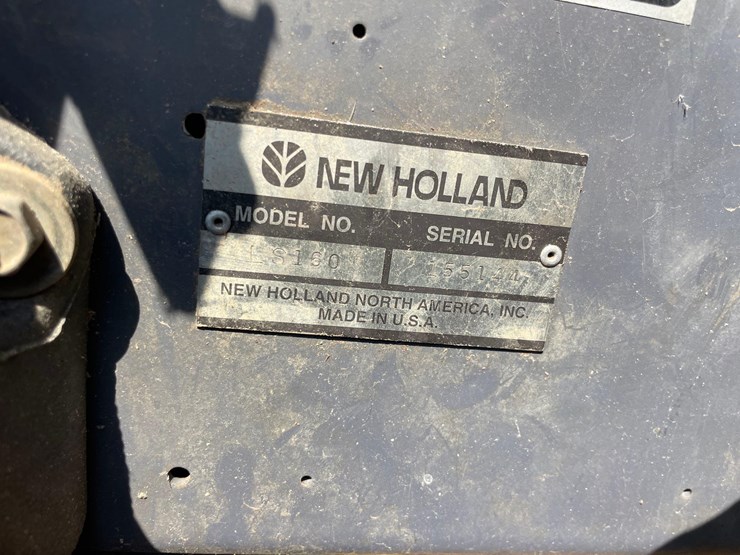 new-holland-l160-image-45