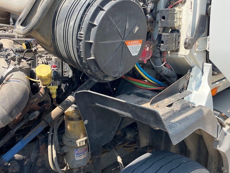 2012-international-prostar-image-77
