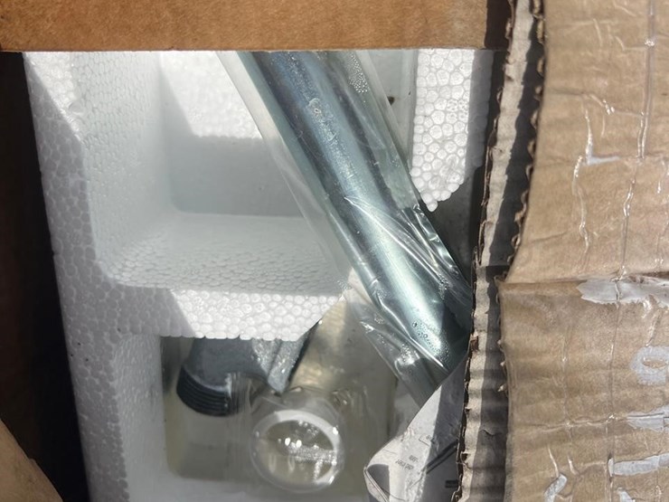 unused-future-fuel-transfer-pump-image-3