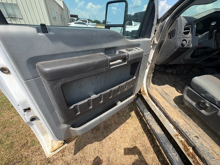 2015-ford-f250-image-42