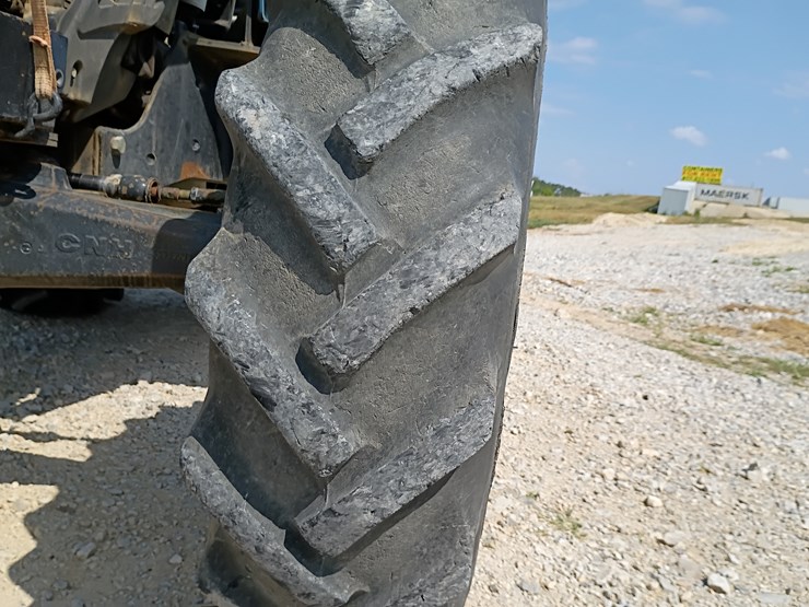 2009-new-holland-t4030-image-41
