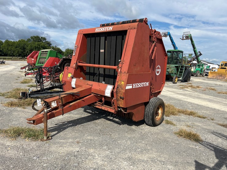 hesston-5580-image-3