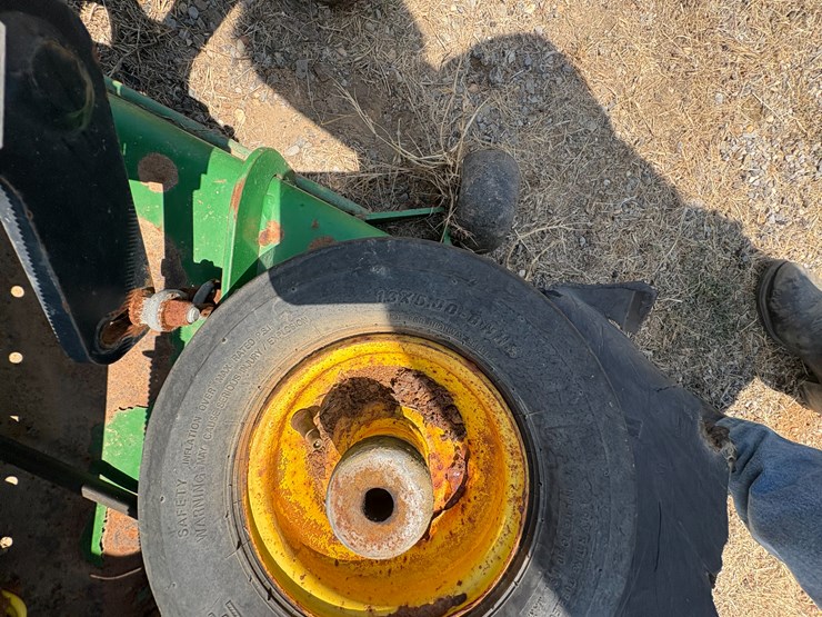 john-deere-757-image-8