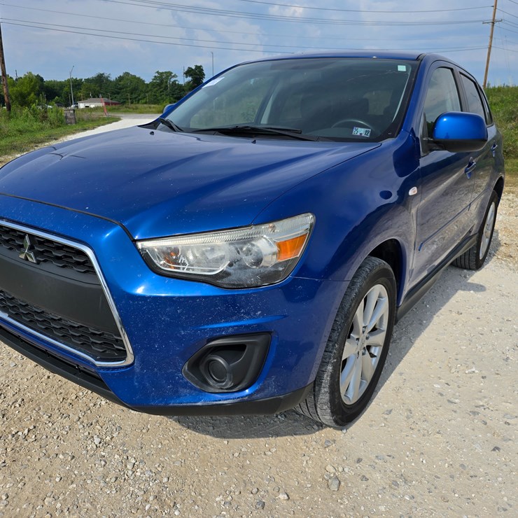 2015 MITSUBISHI OUTLANDER