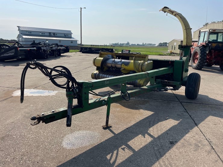 john-deere-3970-image-1