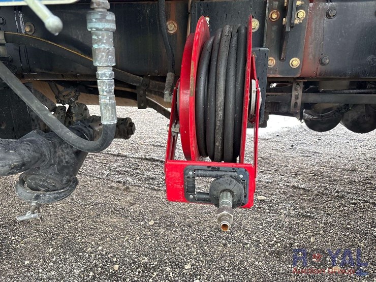 2016-kenworth-t880-image-32