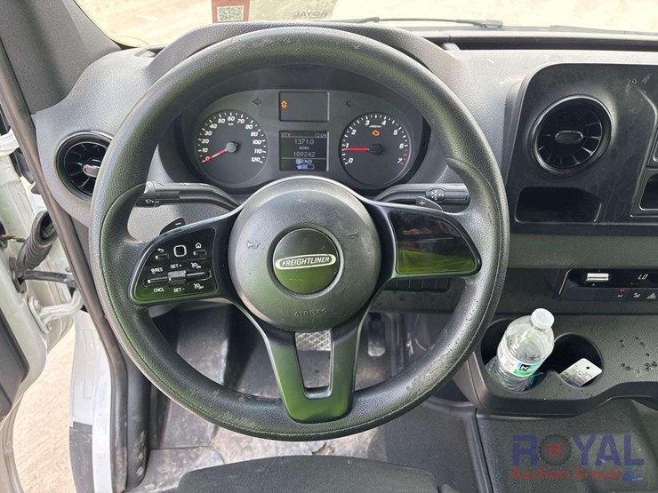 2019-freightliner-sprinter-1500-image-11